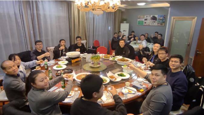 踔厲奮發(fā)，篤行不怠┃公司舉辦2022年新春座談暨業(yè)務培訓會議
